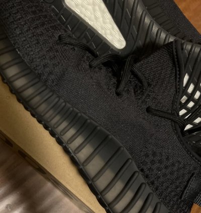 Yeezy 350 Onyx