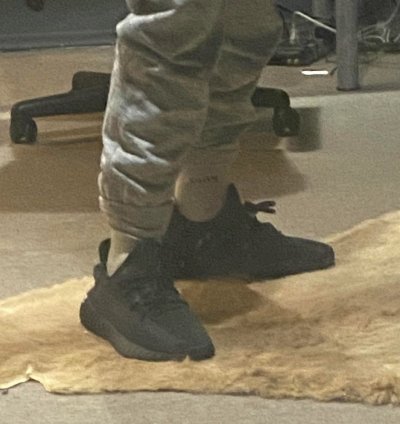 Yeezy 350 Onyx