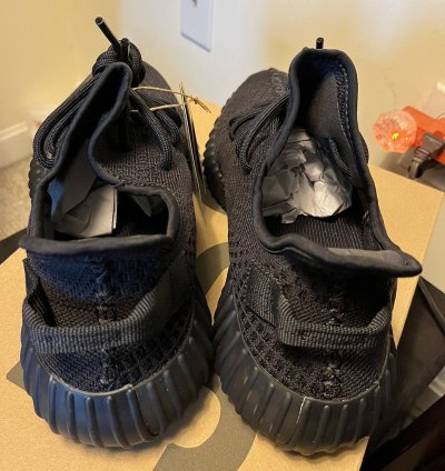 Yeezy 350 Onyx