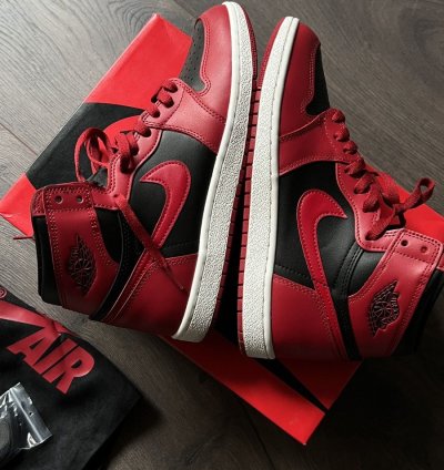 Air Jordan 1 Hi 85