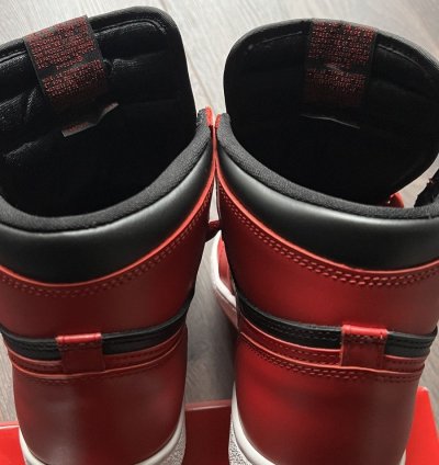 Air Jordan 1 Hi 85