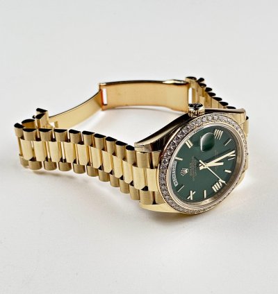 Rolex Day-date 40 228348rbr Yellow Gold Green Roman Numeral Dial Diamond Bezel 2024
