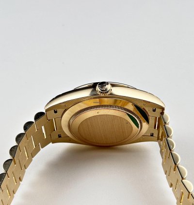 Rolex Day-date 40 228348rbr Yellow Gold Green Roman Numeral Dial Diamond Bezel 2024