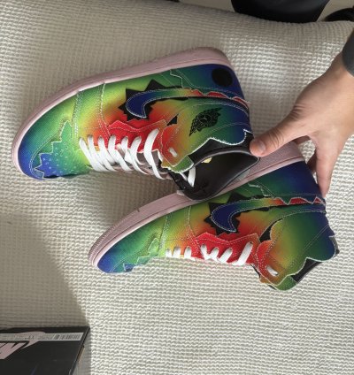Air Jordan 1 High Balvin - 11 - Barely Worn