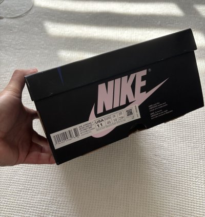 Air Jordan 1 High Balvin - 11 - Barely Worn