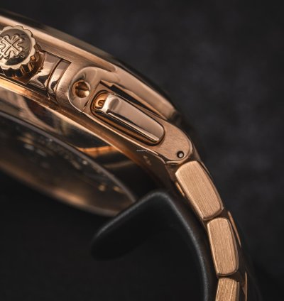 Patek Philippe Nautilus 40 5mm Ref 5980 1r-001