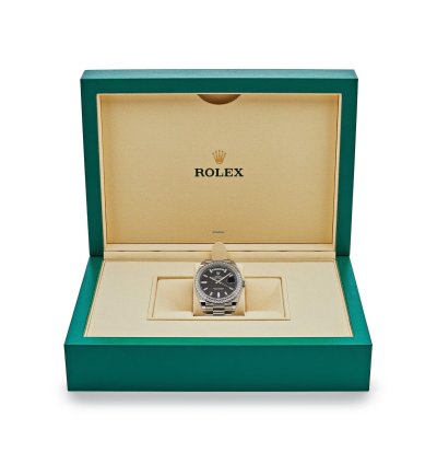 Rolex Day-date 40 228349rbr White Gold Diamond Bezel Black Dial 2024