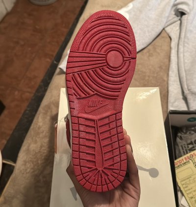 Air Jordan 1 Lost And Found