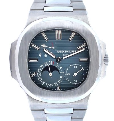 Patek Philippe Nautilus 40mm Nautilus Discontinued Power Reserved Moonphase Steel