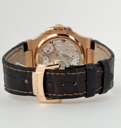 Patek Philippe Nautilus 40mm Rose Gold Brown Dial 5712r-001