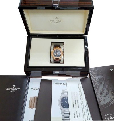 Patek Philippe Nautilus 40mm Rose Gold Watch 5712r-001 Box Papers