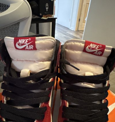 Air Jordan 1 Lost And Founds