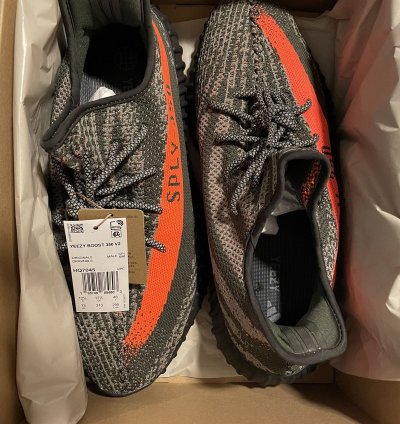 Yeezy 350 V2 Carbon Beluga Size 13 Brand New