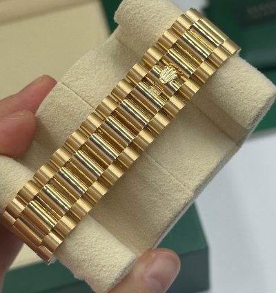 Rolex Day-date 40 228398tbr Champ