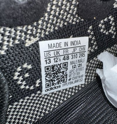 Yeezy 350 V2 Core Black White