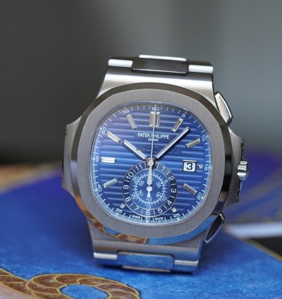 Patek Philippe Nautilus 40th Anniversary Chronograph Ltd Edition - 5976 1g