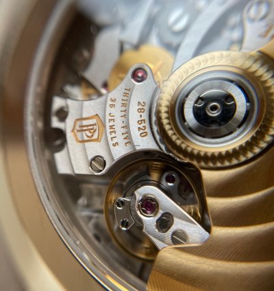 Patek Philippe Nautilus 40th Anniversary Chronograph Ltd Edition - 5976 1g