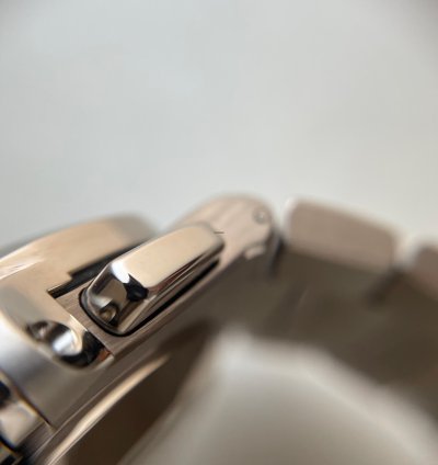Patek Philippe Nautilus 40th Anniversary Chronograph Ltd Edition - 5976 1g