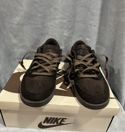 Air Jordan 1 Low