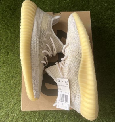 Yeezy 350 V2 Natural Size 9 5 Brand New