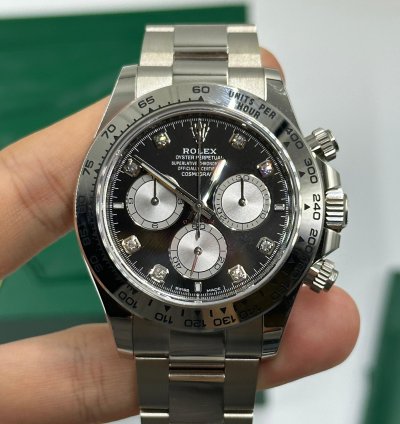 Rolex Daytona Cosmograph Daytona 126509-0002 Diamonds Black
