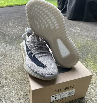 Yeezy 350 V2 Slate
