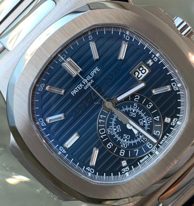 Patek Philippe Nautilus 40th Anniversary White Gold Blue Dial - 5976 1g Limited Edition Timepiece Introduced In 2016 To Commemorate The 40th Anniversary Of The Nautilus Collection 5976 1g-001