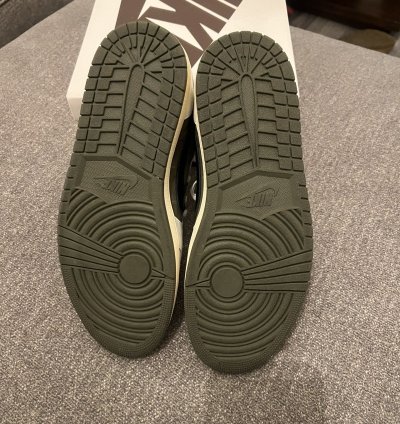 Air Jordan 1 Low Og Sp Travis Scott Reverse Medium Olive