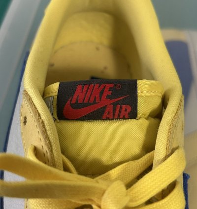 Air Jordan 1 Low Travis Scott Canary