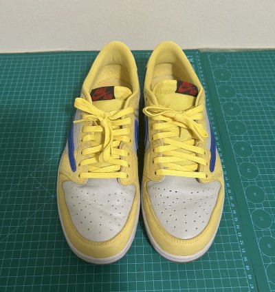 Air Jordan 1 Low Travis Scott Canary