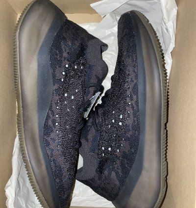 Yeezy 380 Onyx non Reflective