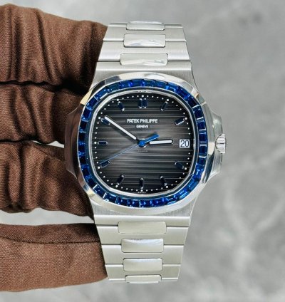 Patek Philippe Nautilus 5711 111p-001