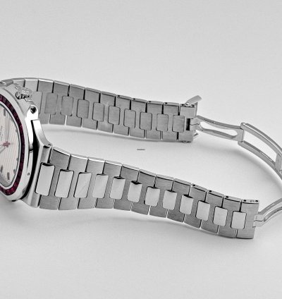 Patek Philippe Nautilus 5711 112p-010 Platinum White Dial Ruby Bezel