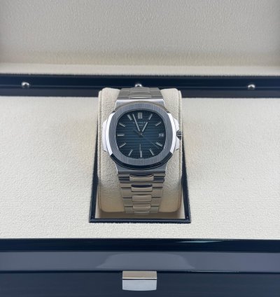 Patek Philippe Nautilus 5711 1a