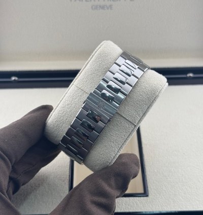 Patek Philippe Nautilus 5711 1a