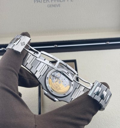 Patek Philippe Nautilus 5711 1a