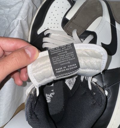 Air Jordan 1 Mocha Retro High Og