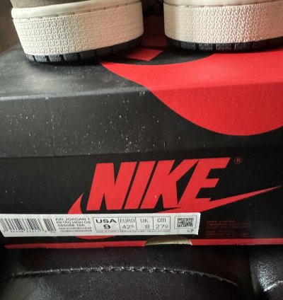 Air Jordan 1 Mocha Retro High Og