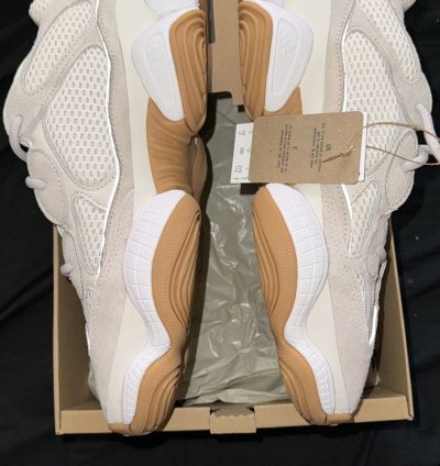 Yeezy 500 stone Taupe