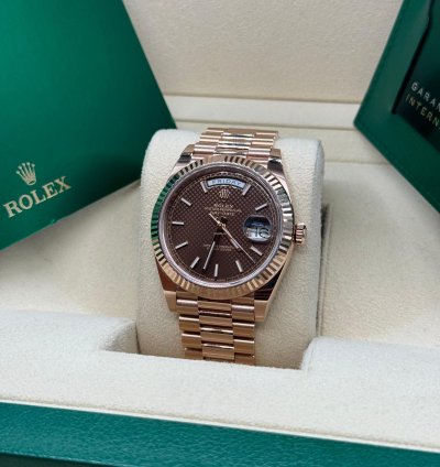 Rolex Day-date 40 40mm 18k Rose Gold Chocolate Motif Dial 228235 Complete Set