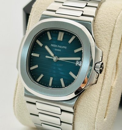 Patek Philippe Nautilus 5711 1a Blue Dial