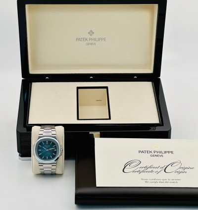 Patek Philippe Nautilus 5711 1a Blue Dial