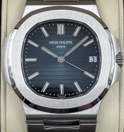 Patek Philippe Nautilus 5711 1a Blue Mint