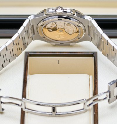 Patek Philippe Nautilus 5711 1a Blue Service 2025