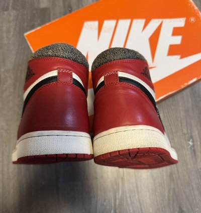 Air Jordan 1 Retro High Lost And Found