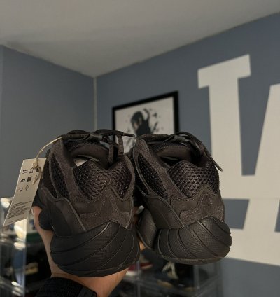 Yeezy 500 Utility Black Ds Size 9