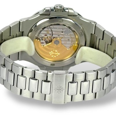 Patek Philippe Nautilus 5711 1a-001 - 2007 - Nautilus - Box And Papers - Blue Dial - Rarer Geneva Seal Model