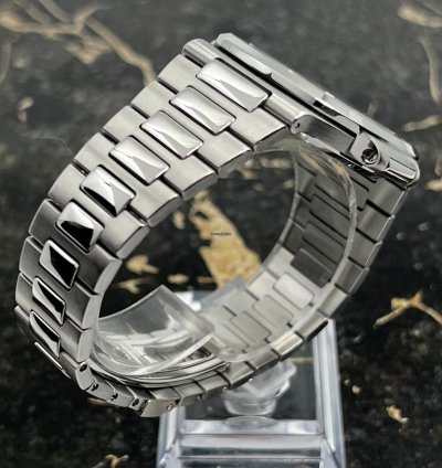 Patek Philippe Nautilus 5711 1a-001 - Full Set