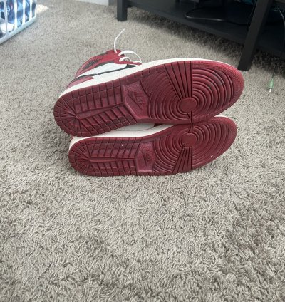 Air Jordan 1 Retro High Og Chicago Lost Found