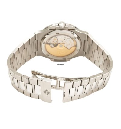 Patek Philippe Nautilus 5711 1a-010 Automatic Steel Good